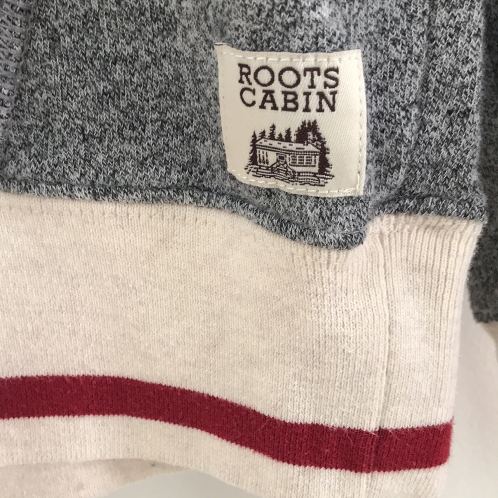 Roots Cabin Cozy Hoodie Women’s Small - Picture 7 of 12